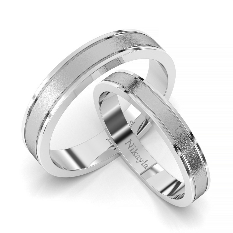 Nikayla Rings Center Line Burst S1